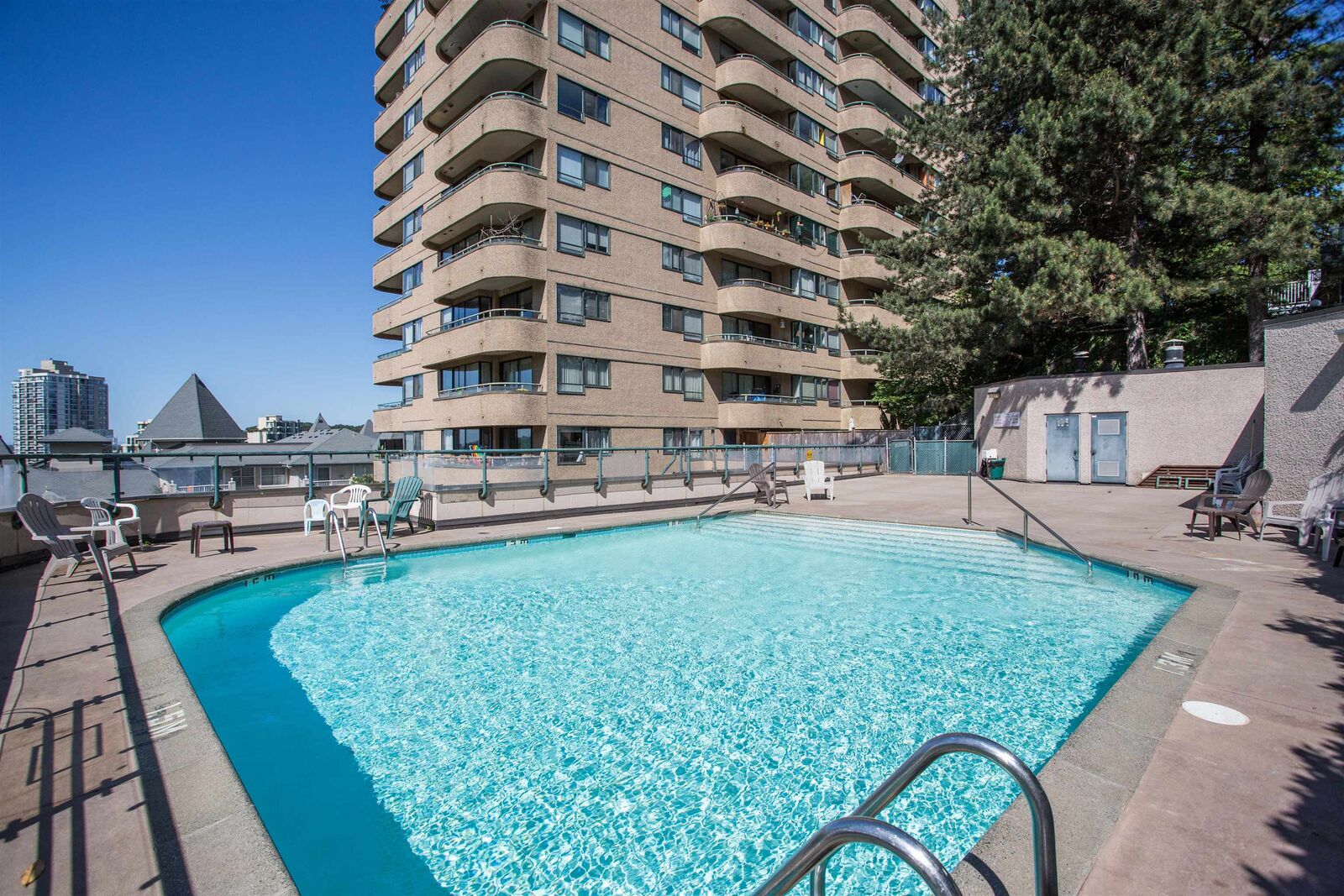 Property Photo:  1026 Queens Avenue 506  BC V3M 6B2 