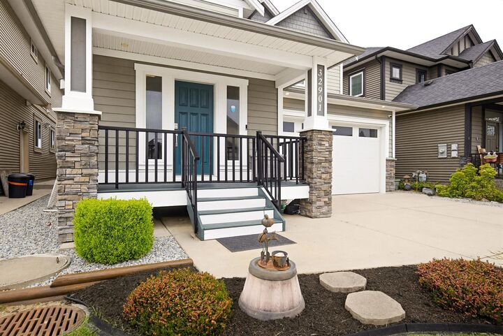 Property Photo: 32901 Sylvia Avenue BC V2V 0C9