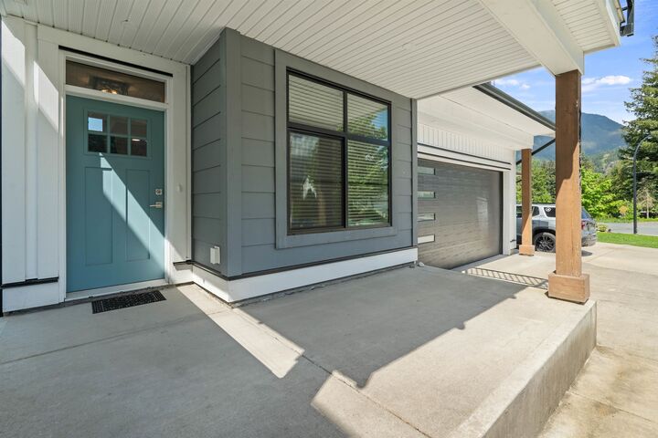 Property Photo:  20157 Beacon Road  BC V0X 1L2 