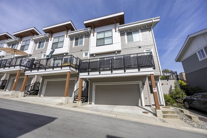 23183 136 Avenue 19 — photo 1