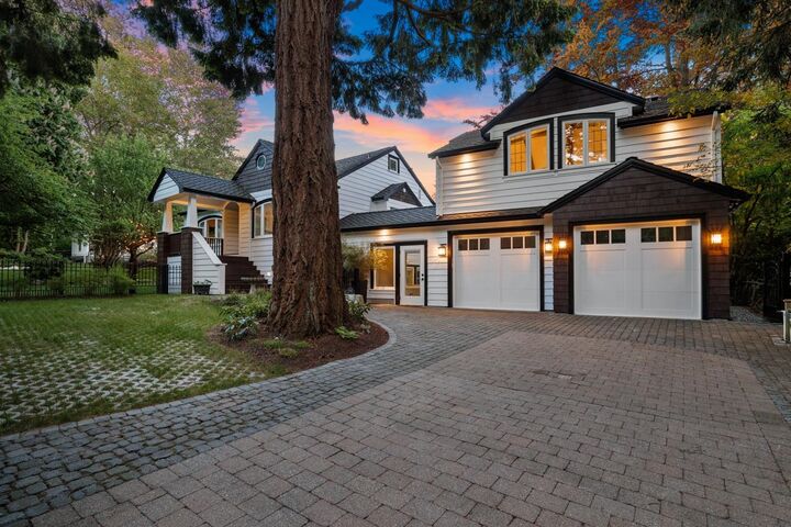 12682 Crescent Road — photo 1