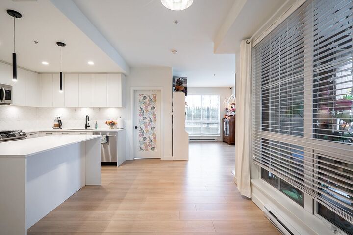 20052 83A Avenue 102 — photo 1