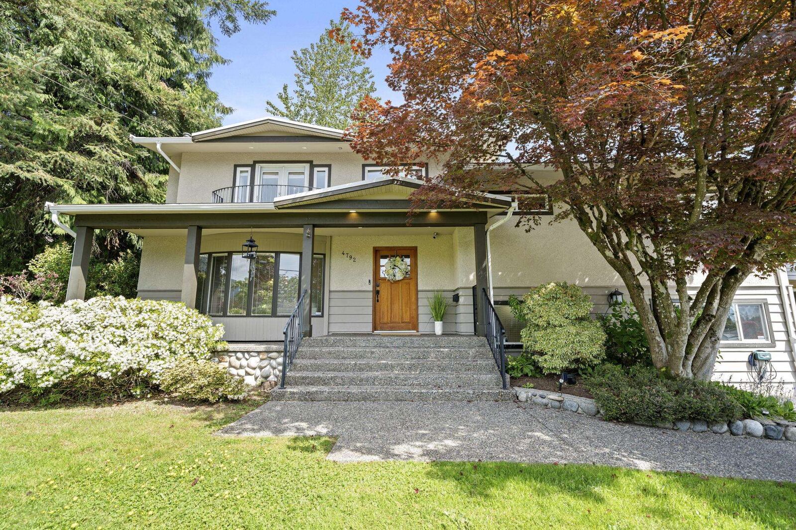 Property Photo:  4792 Cedarcrest Avenue  BC V7R 3R3 