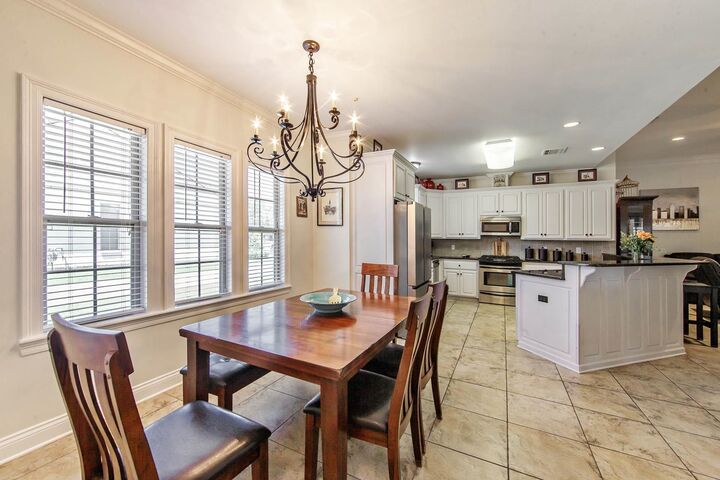 Property Photo: 256 Tulip Dr LA 70360
