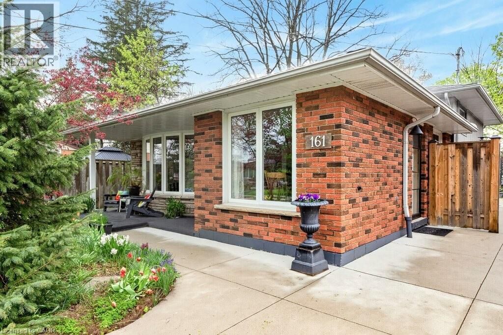 Property Photo:  161 Manning Avenue  ON L9A 3G1 