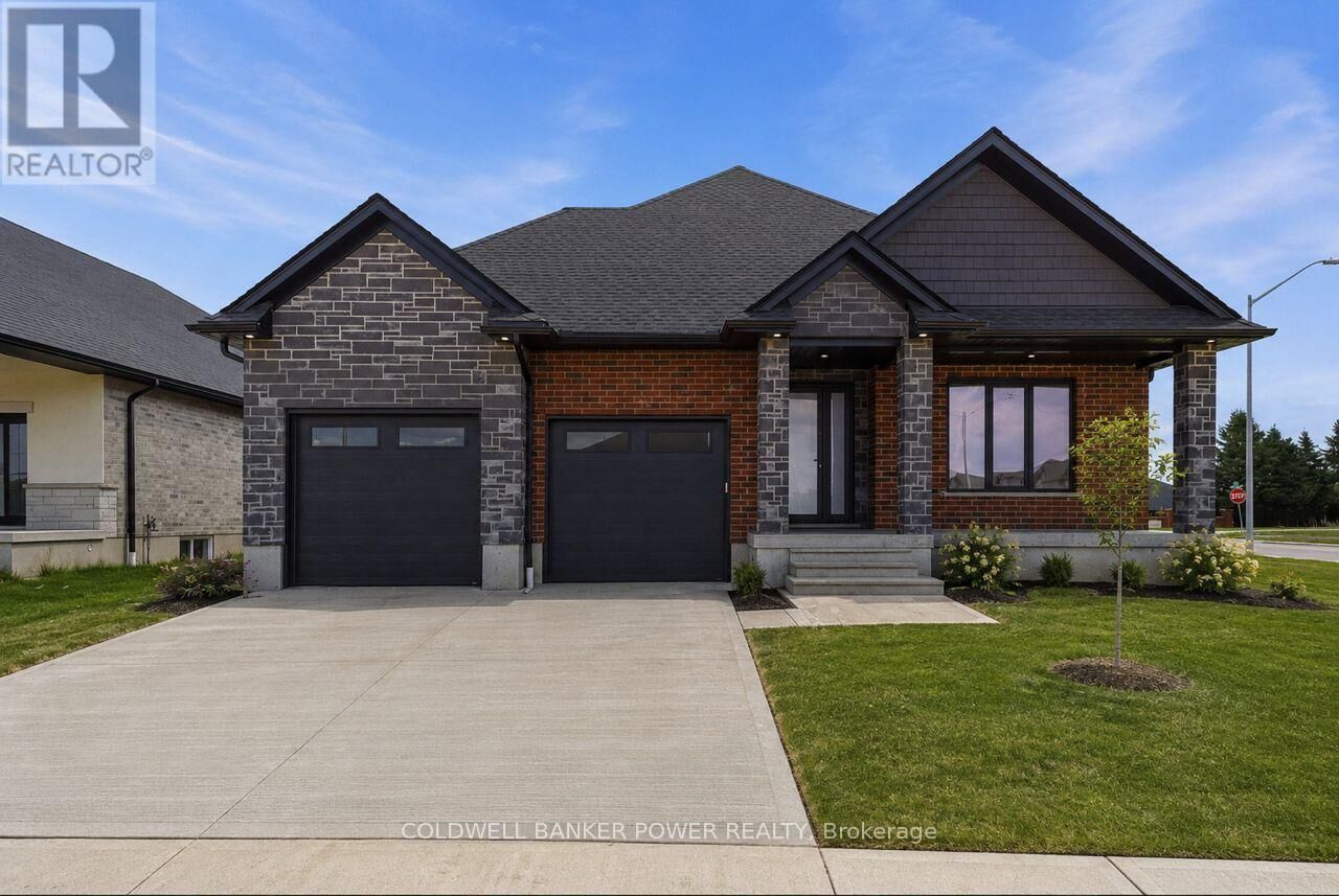 Property Photo:  56 Kelly Drive  ON N0M 2M0 
