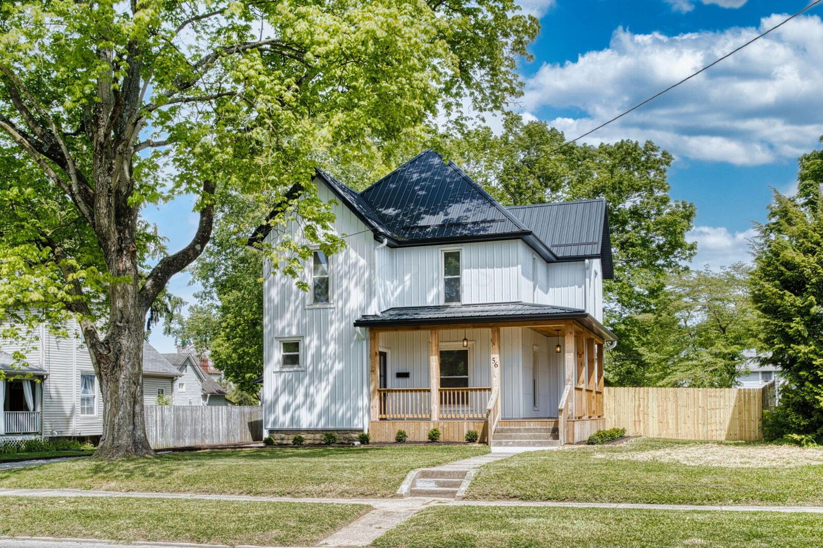 Property Photo: 56 N 21st Street OH 43055