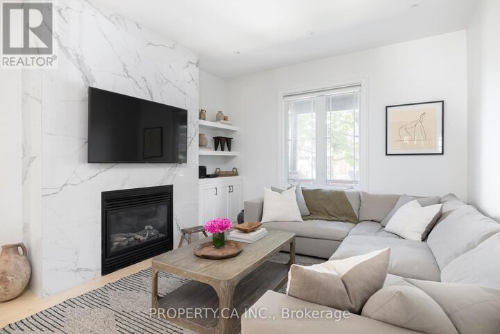 Property Photo:  89 Greensides Avenue  ON M6G 3P8 