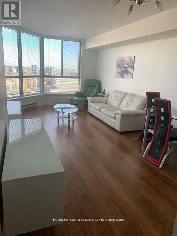 Property Photo:  38 Elm Street 2809  ON M5G 2K5 