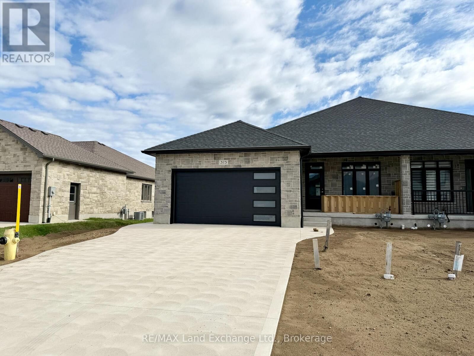 Property Photo:  373 Rosner Drive  ON N0H 2C8 