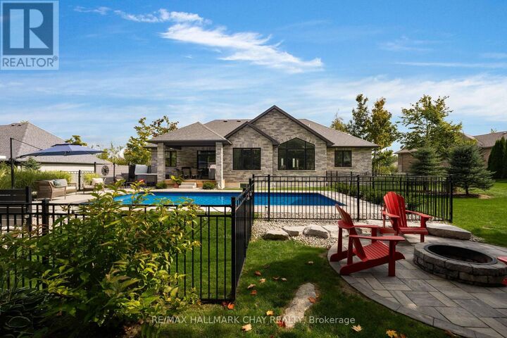 Property Photo:  8 Byers Street  ON L9X 2A3 