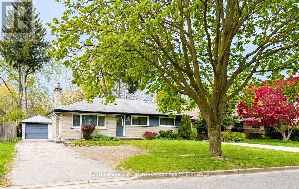 Property Photo:  442 Scenic Drive  ON N5Z 3A8 