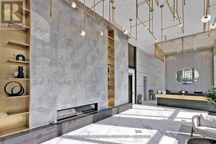 Property Photo:  5 Buttermill Avenue 3601  ON L4K 0M5 