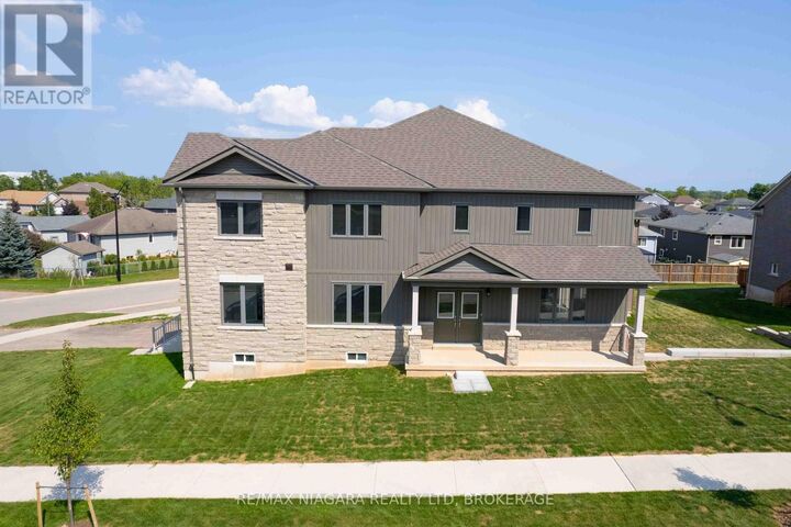 Property Photo:  25 Oriole Crescent  ON L3K 6E2 
