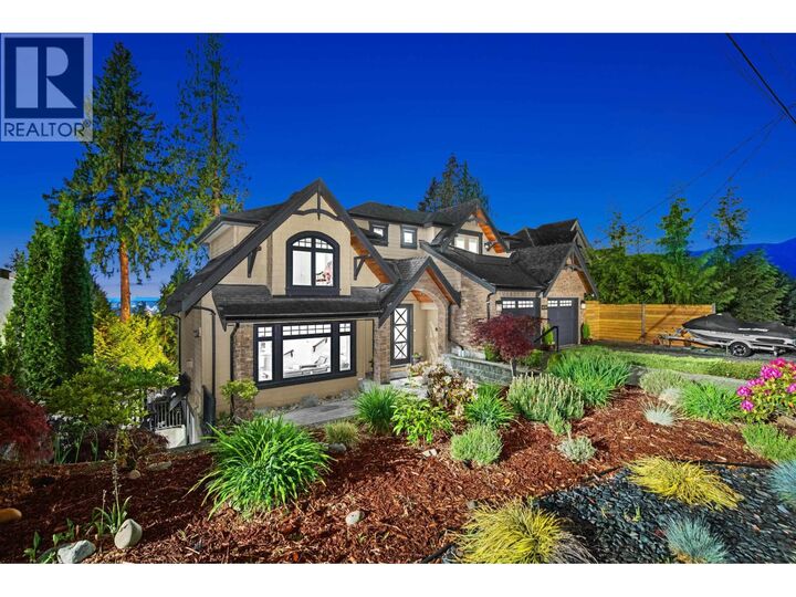 Property Photo:  673 Sylvan Avenue  BC V7R 2E8 