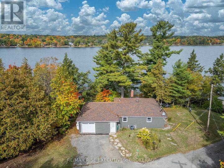 Property Photo:  1017 Woods Lane  ON K0H 1W0 
