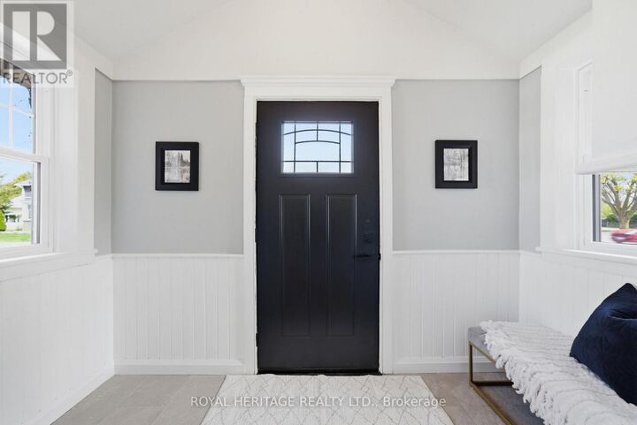 Property Photo:  2699 Concession Rd 7 Road  ON L1C 5W9 