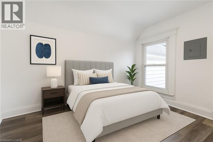 Property Photo:  198 Sherman Avenue North 2  ON L8L 6M9 
