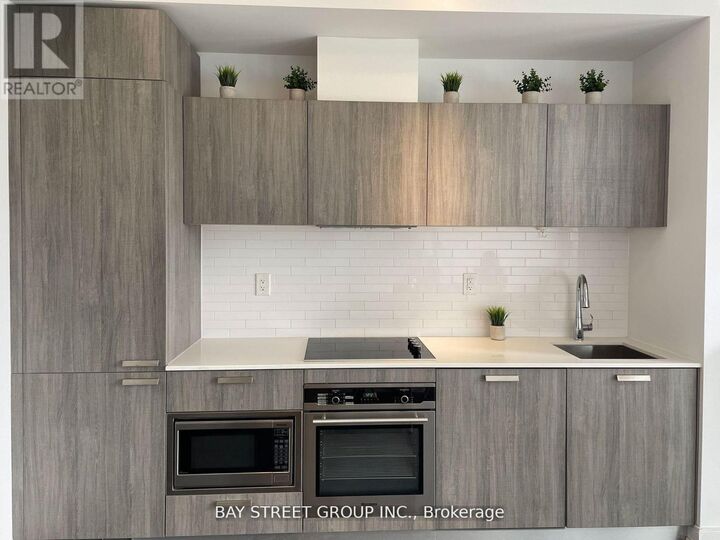 Property Photo:  50 Charles Street East 2704  ON M4Y 0C3 