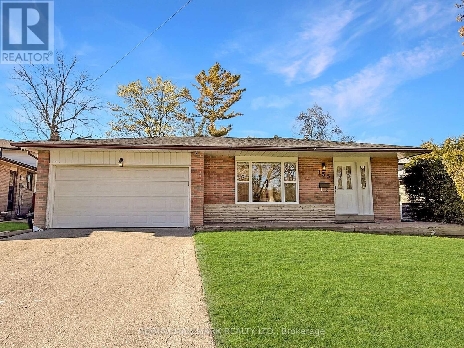 Property Photo:  153 Clappison Boulevard  ON M1C 2H3 