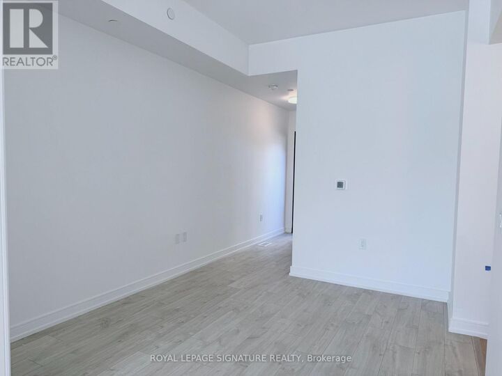 Property Photo:  168 Clonmore Drive 13  ON M1N 0B9 