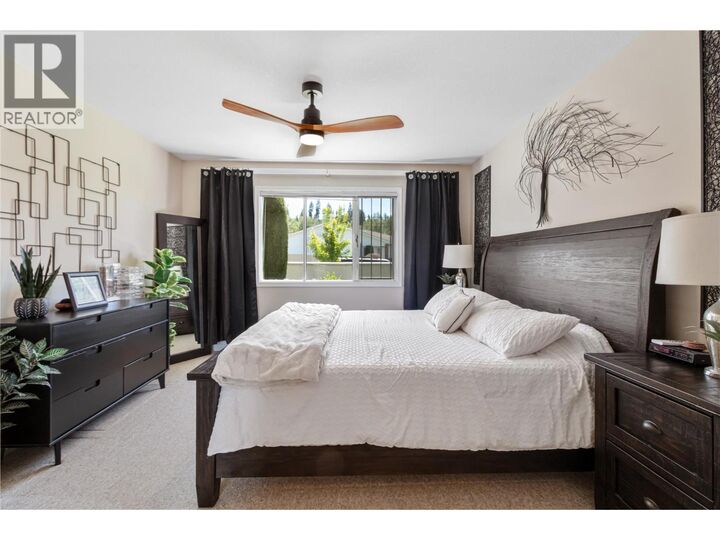 Property Photo:  1886 Parkview Crescent 3  BC V1X 7G6 