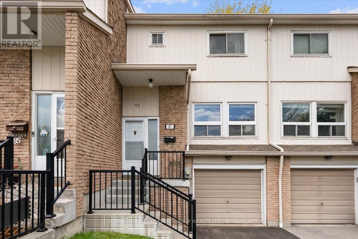 Property Photo:  87 Willows Lane 4087  ON L1S 6E7 