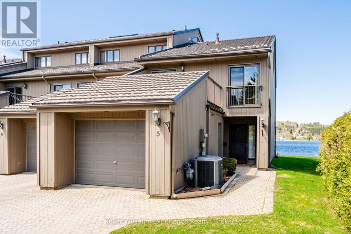 Property Photo:  8 Beck Boulevard 5  ON L9M 1C3 