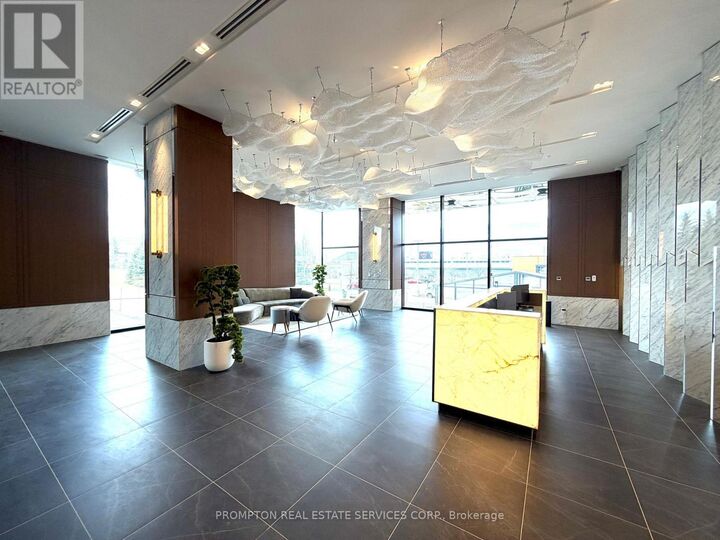 Property Photo:  75 Billes Heights 1510  ON M2K 0J8 