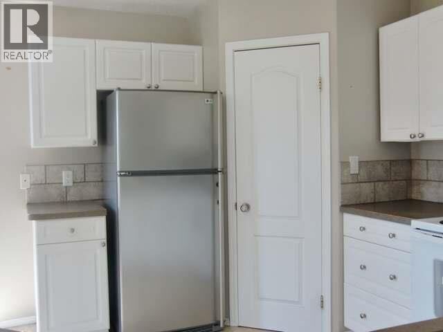 Property Photo:  509 99 Avenue  BC V1G 1T2 