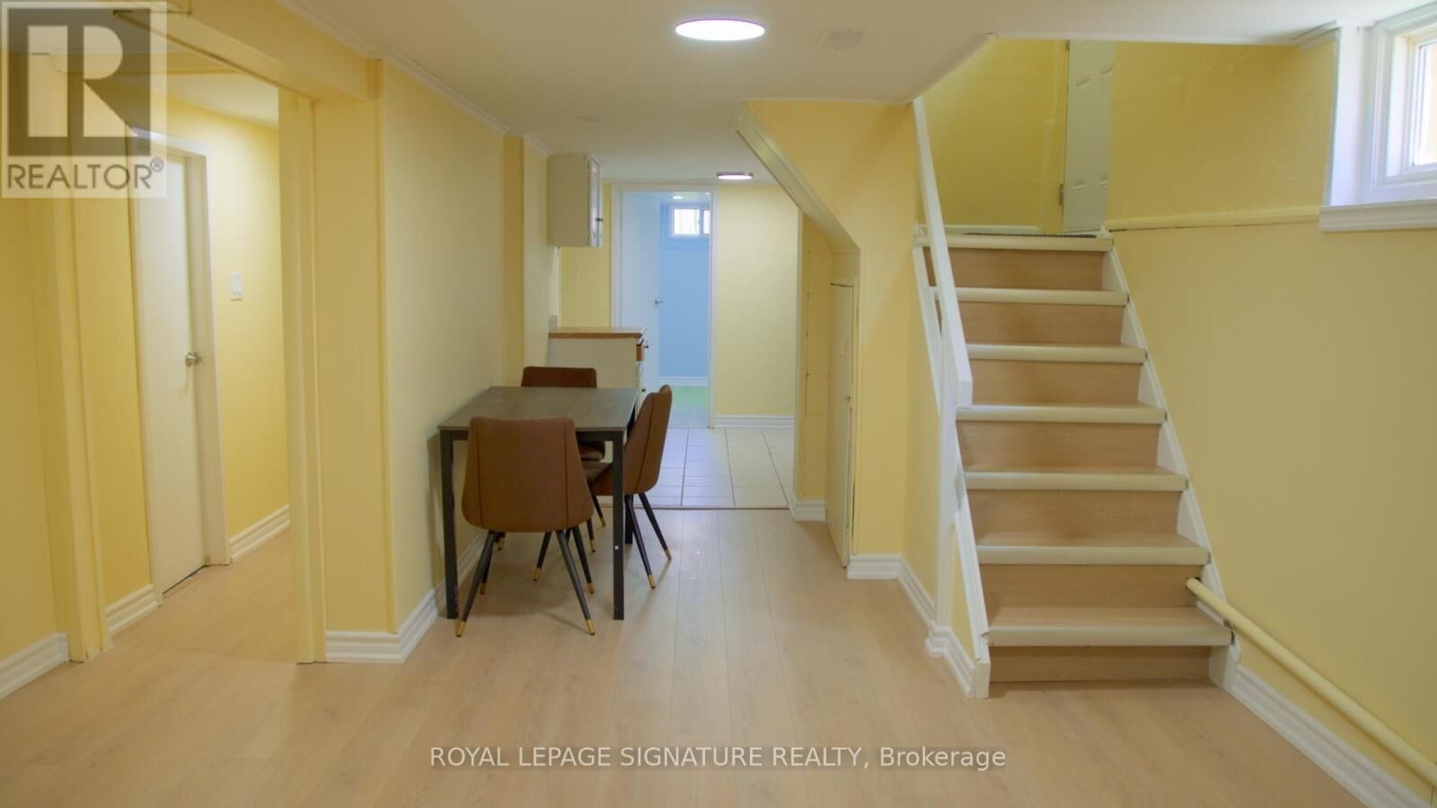 Property Photo:  60 Newlands Avenue Bsmt  ON M1L 1R9 