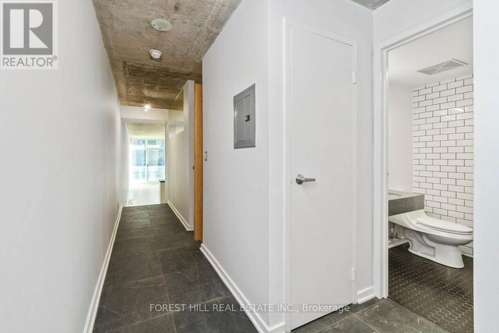 Property Photo:  388 Richmond Street 411  ON M5V 3P1 