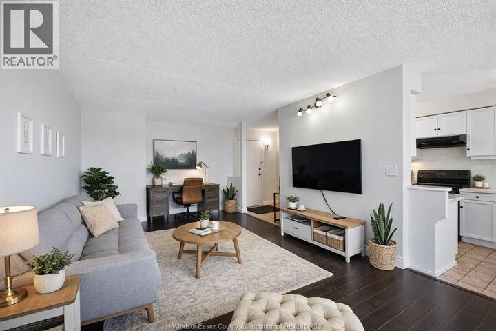 Property Photo:  150 Park 613  ON N9A 7A2 