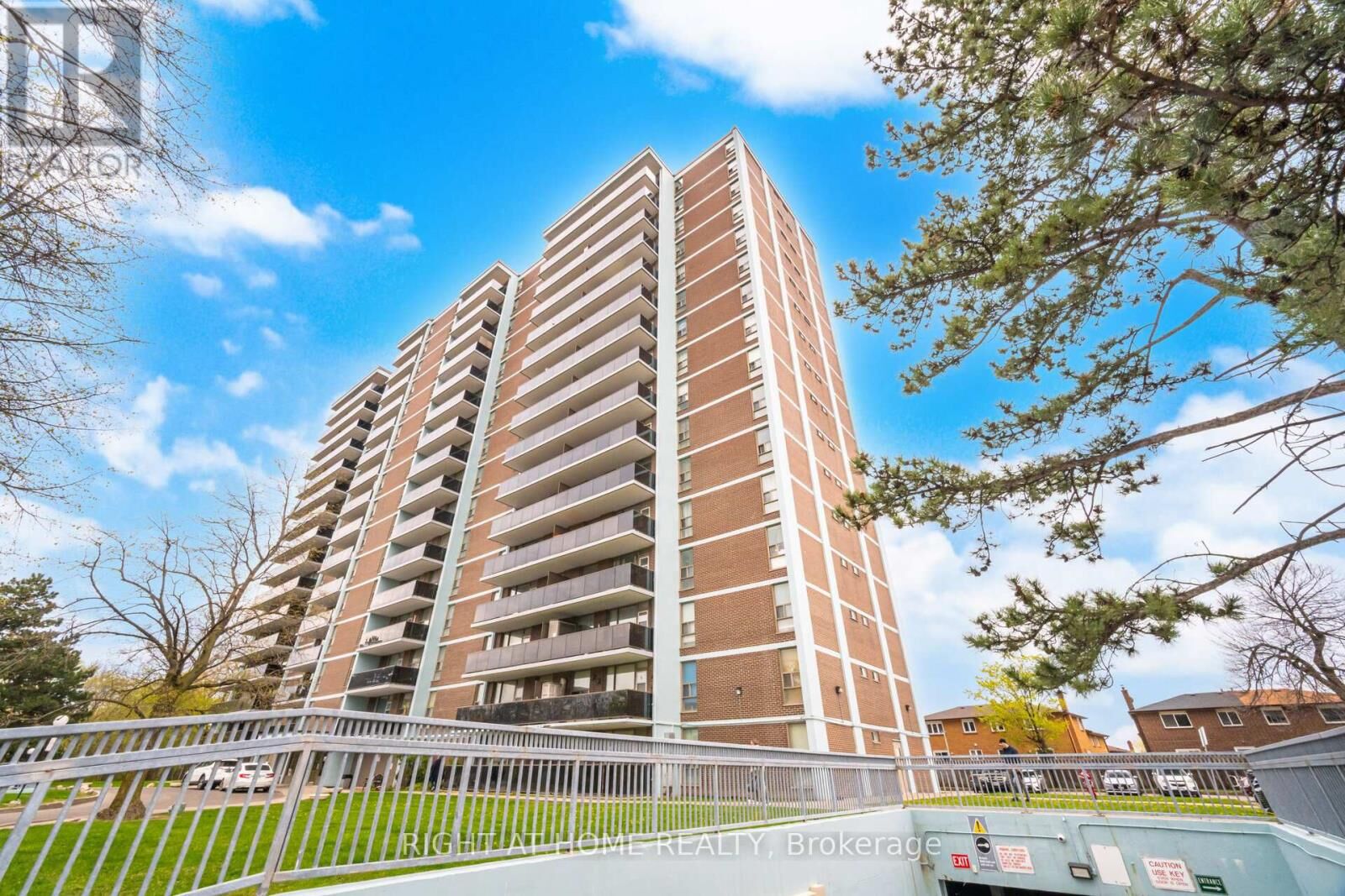 Property Photo:  235 Grandravine Drive 907  ON M3N 1J2 