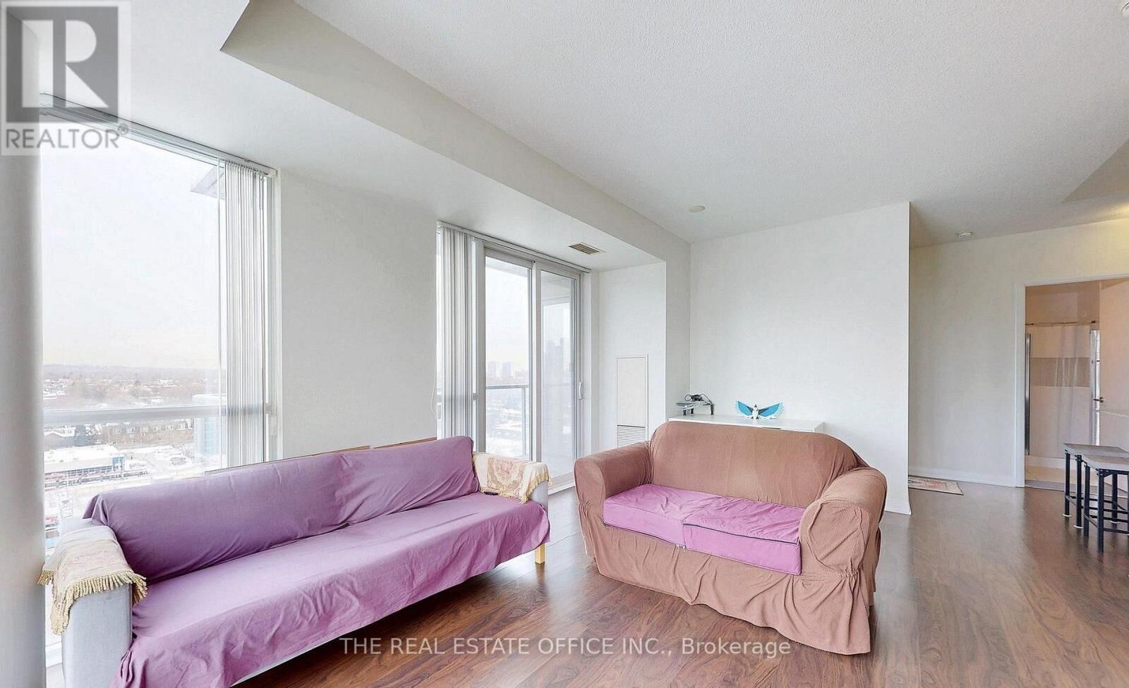 Property Photo:  25 Cole Street 1501  ON M5A 4M3 