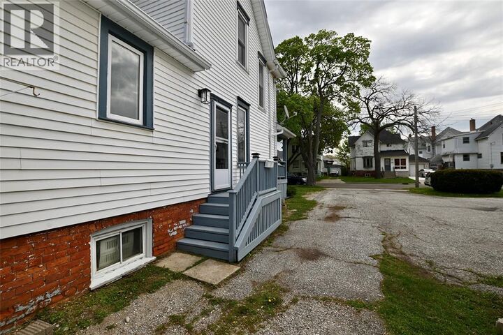 Property Photo:  143 Forsyth Street South  ON N7T 3A8 