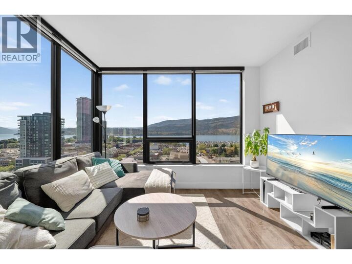 Property Photo:  1471 St Paul Street 1505  BC V1Y 2E4 
