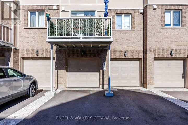 Property Photo:  180 Lanark Avenue  ON K1Z 1E5 