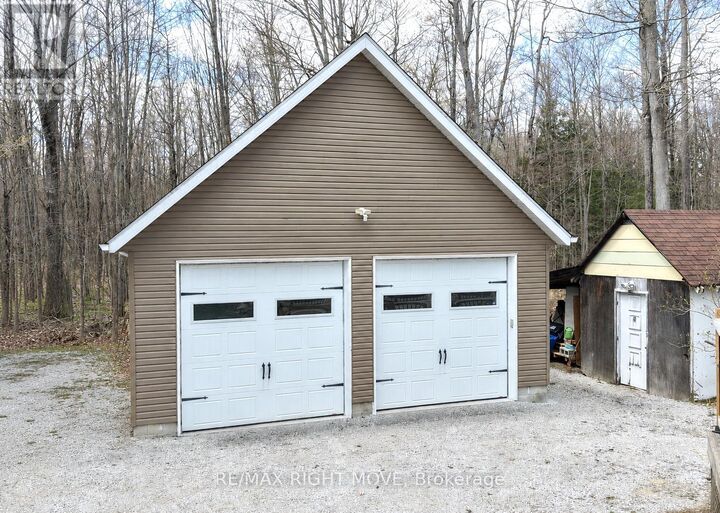 Property Photo:  3304 Goldstein Road  ON L0K 2B0 