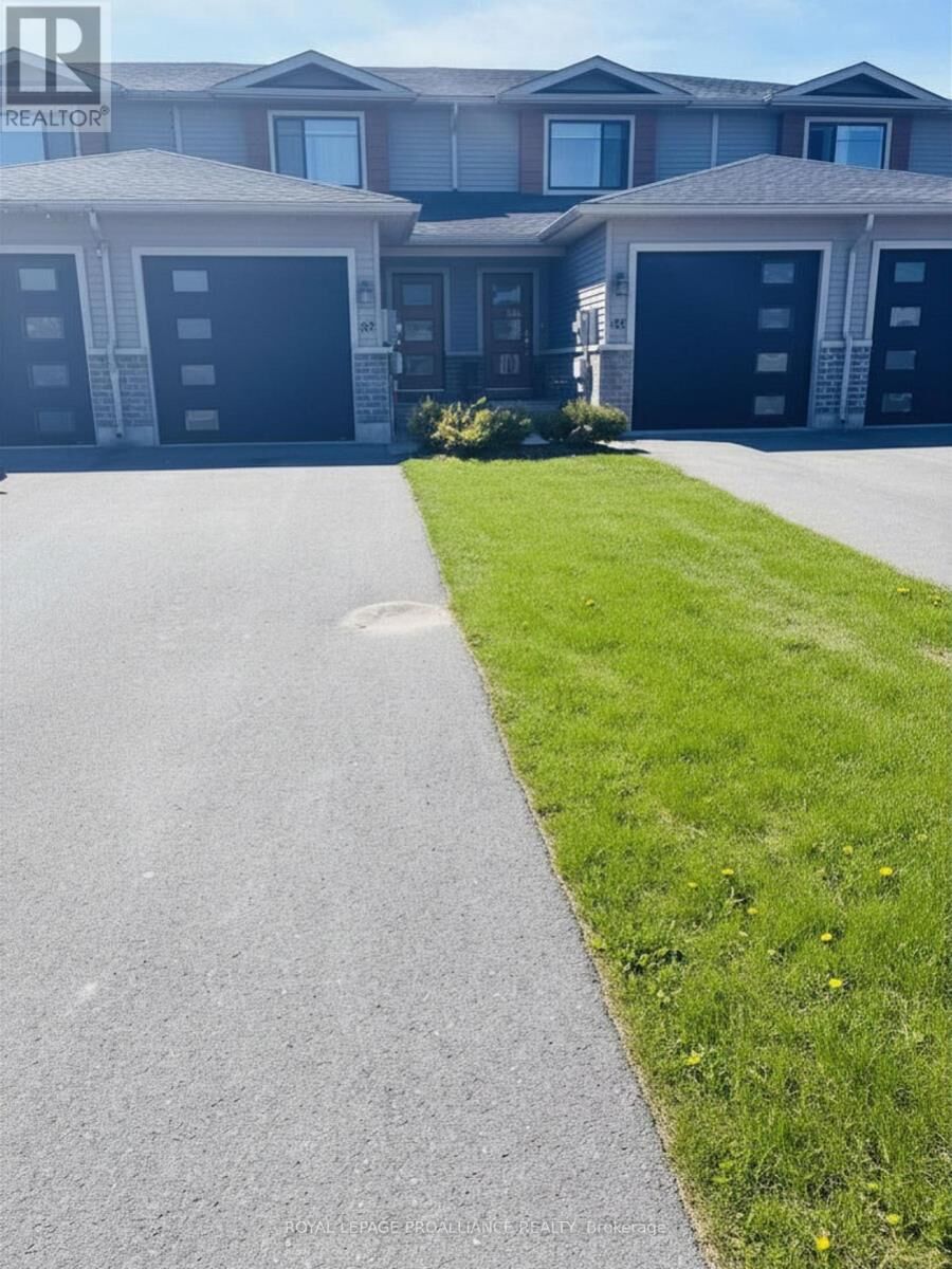 Property Photo:  53 Ridgeway Place  ON K8P 5G3 