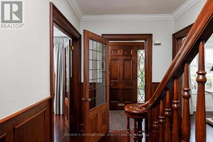 Property Photo:  70 King Georges Road  ON M8X 1L9 
