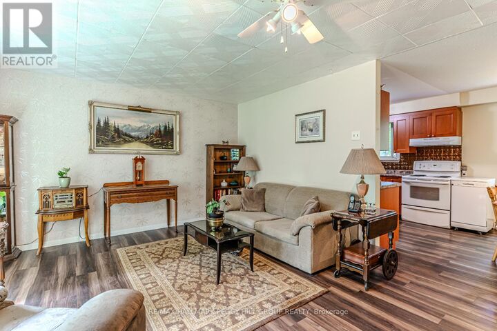 Property Photo:  82 Helena Street  ON L9Z 1R1 