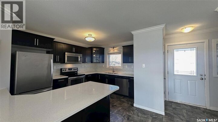 Property Photo:  271 250 Akhtar Bend  SK S7W 0W4 