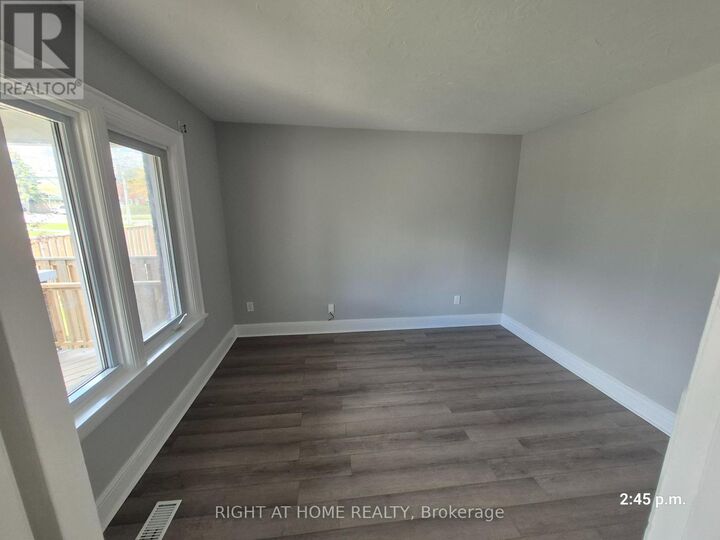 Property Photo:  307 Eulalie Avenue  ON L1H 2B6 