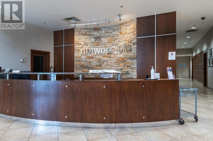 Property Photo:  2 Fieldway Road 707  ON M8Z 0B9 