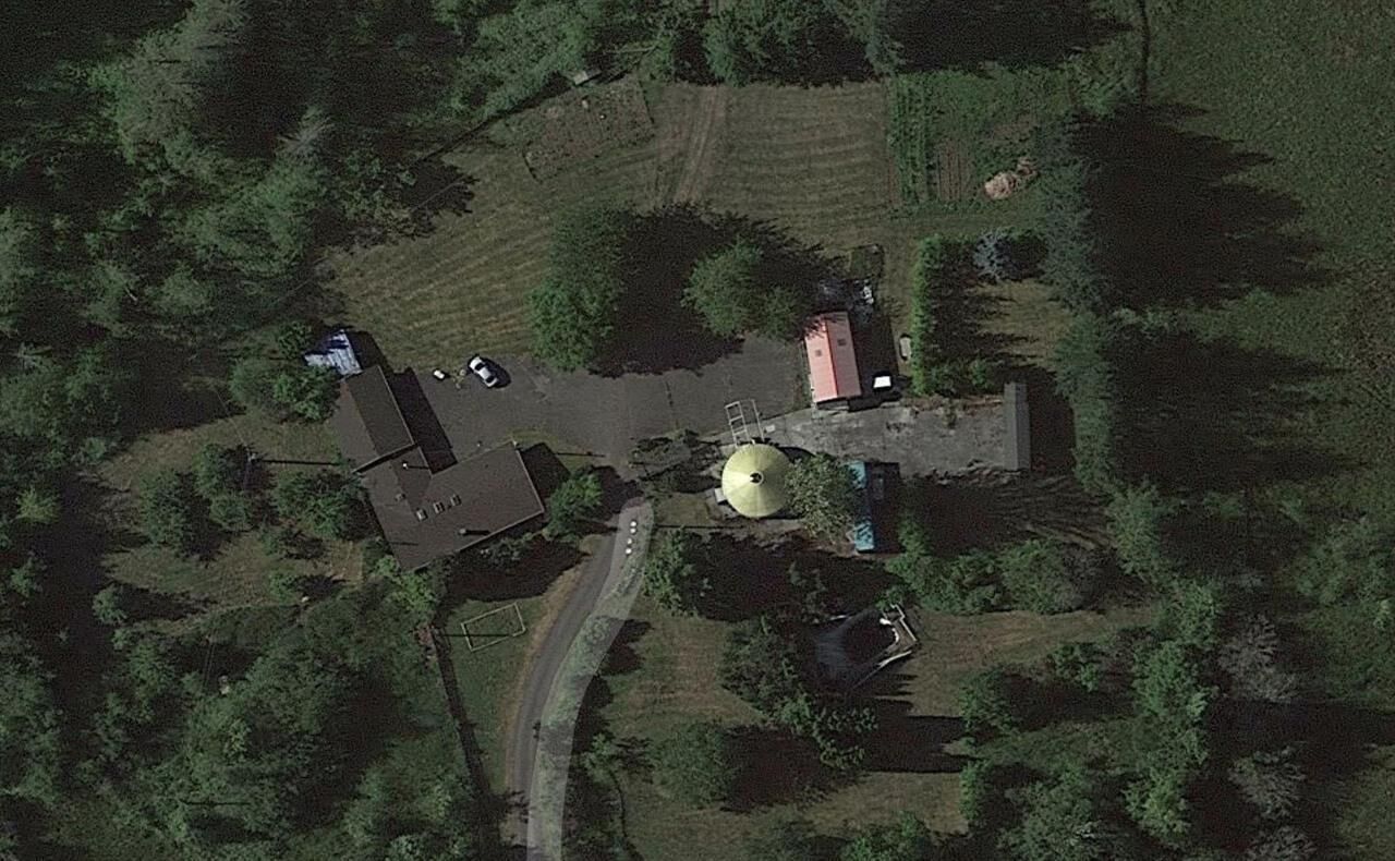 Property Photo:  1615 Robinson Road  BC V2R 4X7 