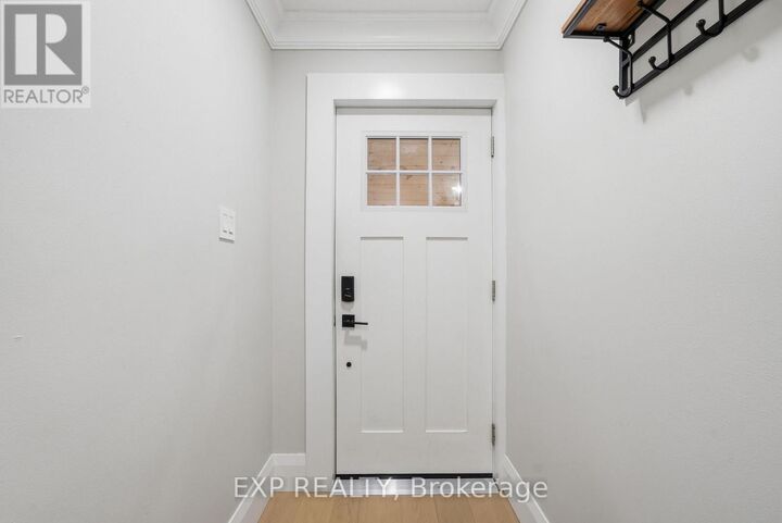 Property Photo:  21 Canzone Drive  ON M1K 5A1 