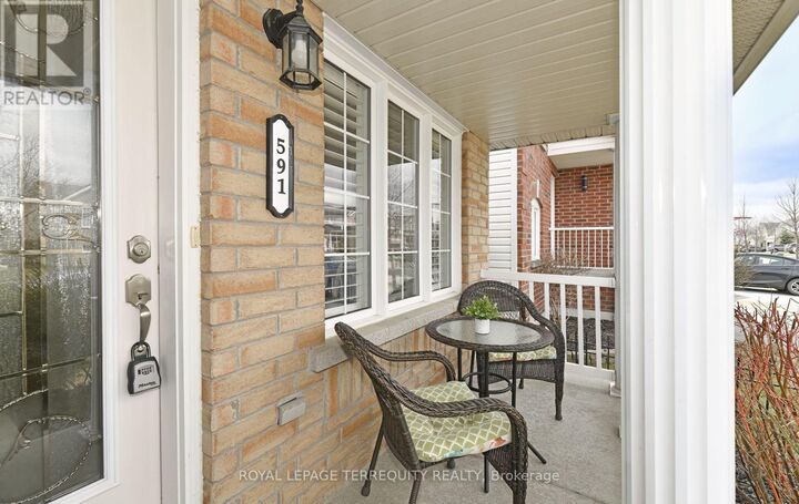 Property Photo:  591 Luple Avenue  ON L1K 0K7 