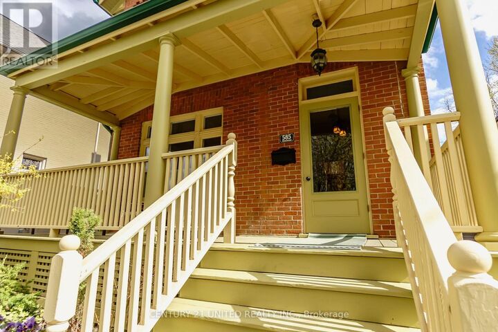 Property Photo:  585 Homewood Avenue  ON K9H 2N4 