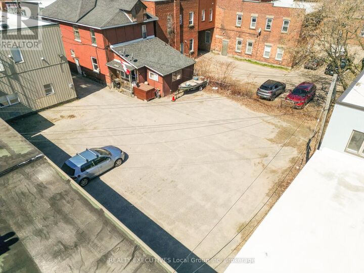 Property Photo:  340 McIntyre Street West  ON P1B 2Z1 